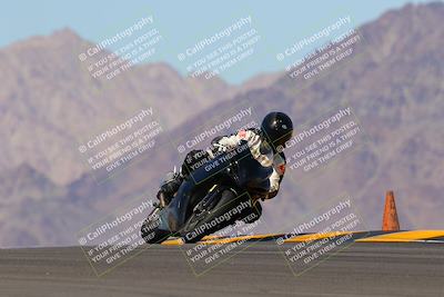 media/Oct-09-2022-SoCal Trackdays (Sun) [[95640aeeb6]]/Turn 9 (1pm)/